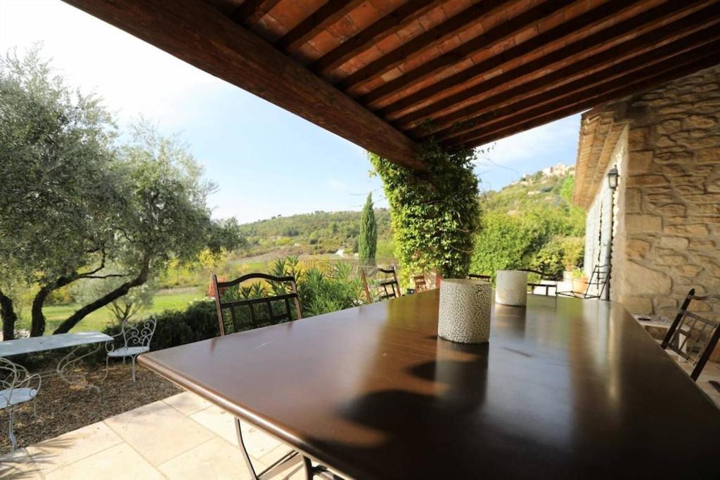 In Gordes, Facing The Entire Luberon Park A Beautiful 5 Bedrooms House Dış mekan fotoğraf