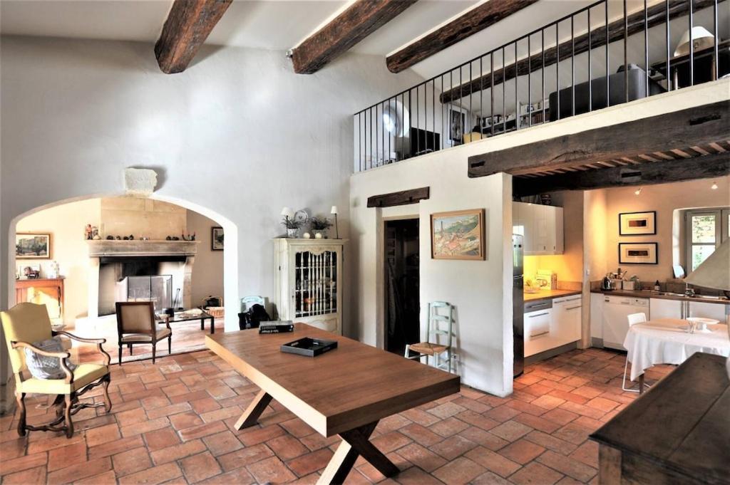 In Gordes, Facing The Entire Luberon Park A Beautiful 5 Bedrooms House Dış mekan fotoğraf